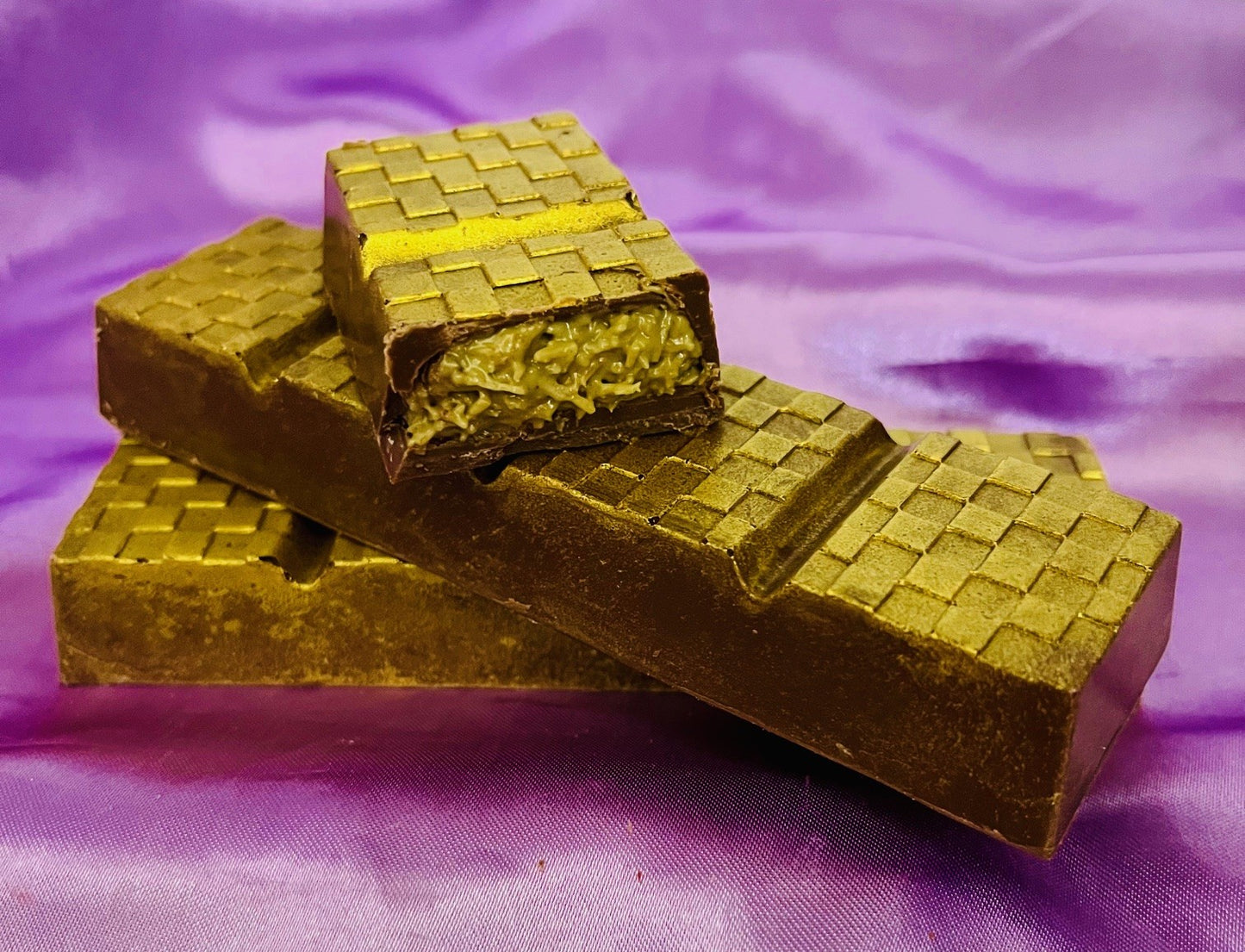 Loaded Chocolate Bar 80g - Milk Pistachio & Kataifi