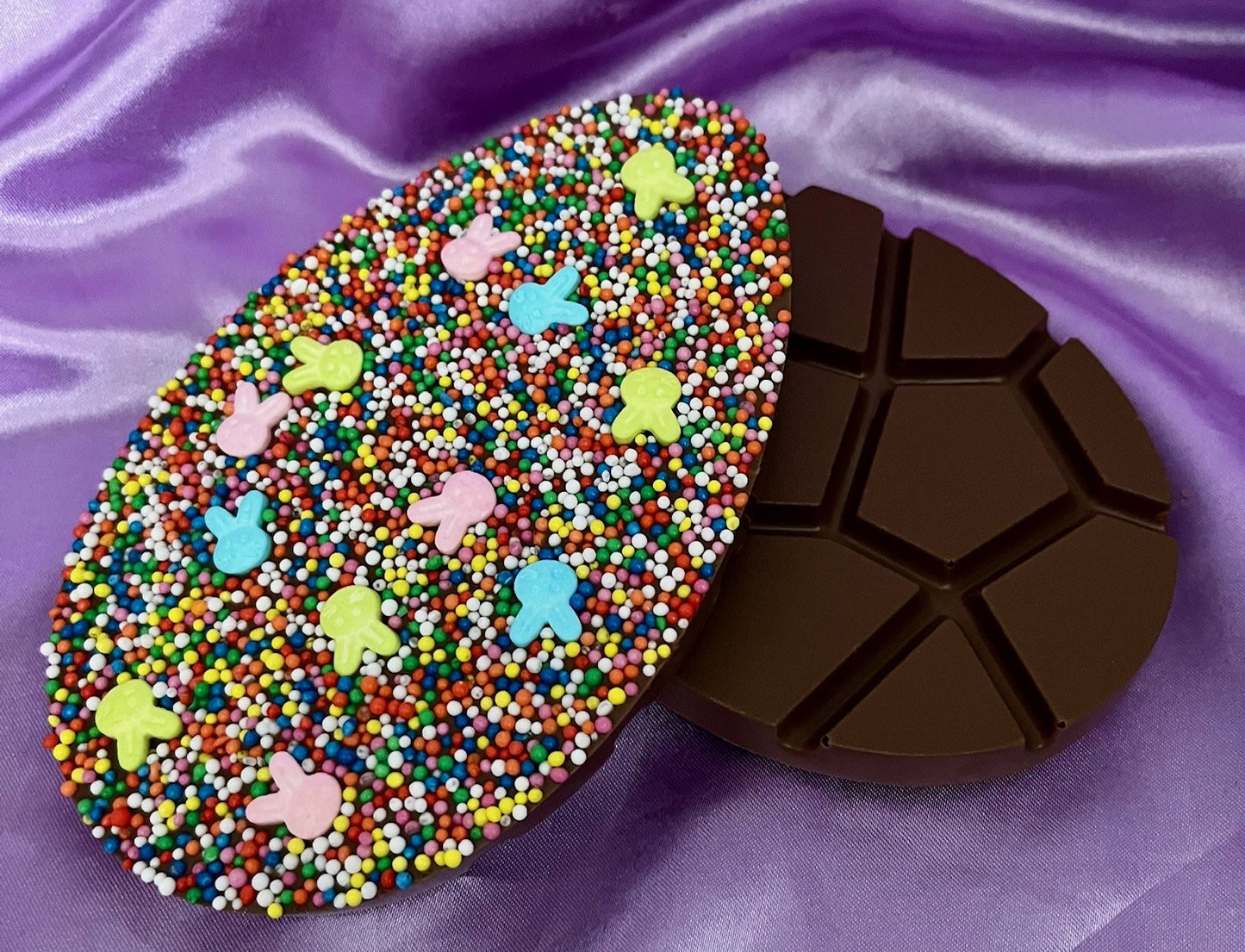 2D Chocolate Easter Egg 100g - Freckle