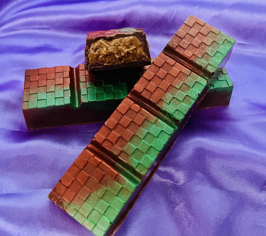 Loaded Chocolate Bar 80g - Milk Biscoff Crunch