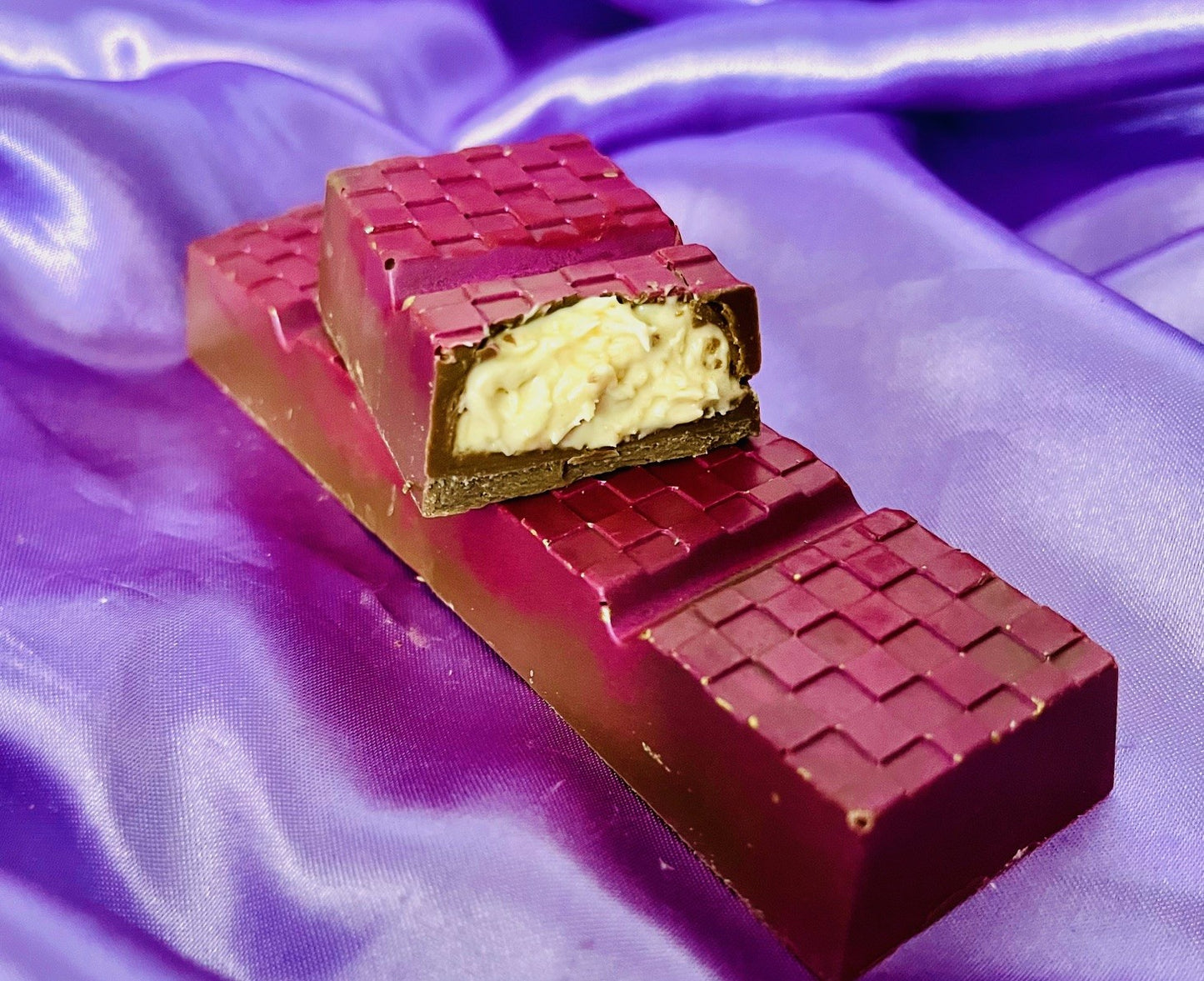 Loaded Chocolate Bar 80g - Milk Bueno & Kataifi