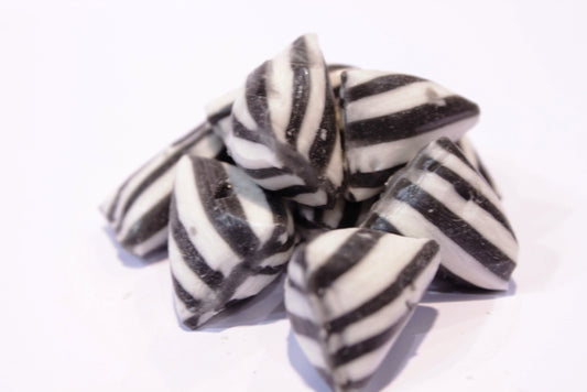 Maxons Black & White Humbugs