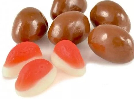 Milk Choc Strawberries And Cream